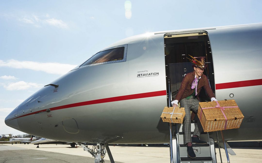 The Most Luxurious Flight Experience: Enjoy Tea Parties Up In The Skies